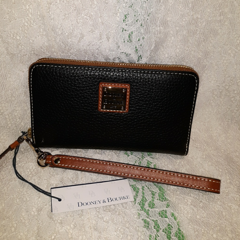 Dooney & Bourke Wallet
